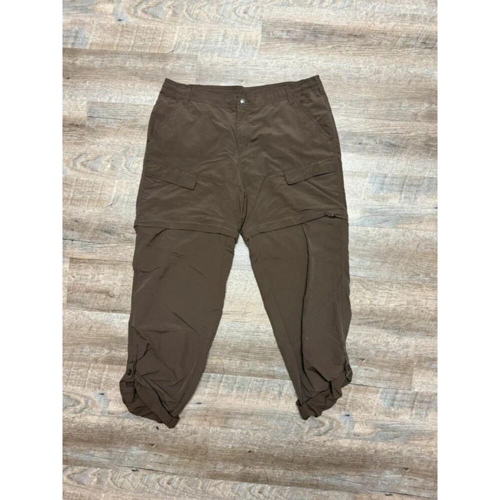 Men’s Large world wide sportsman pants convertible
